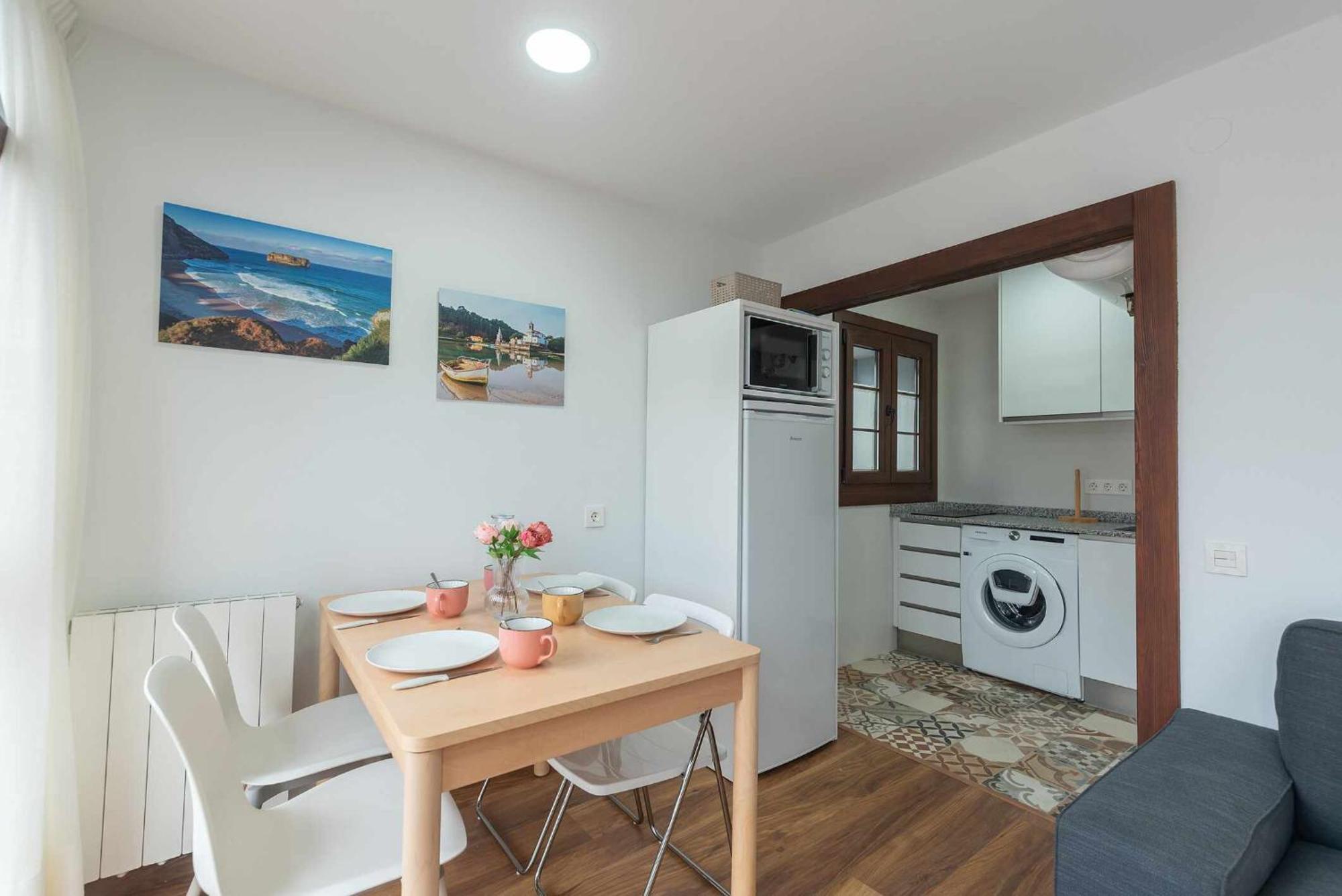 Apartamentos La Corrada De Andrin Bagian luar foto